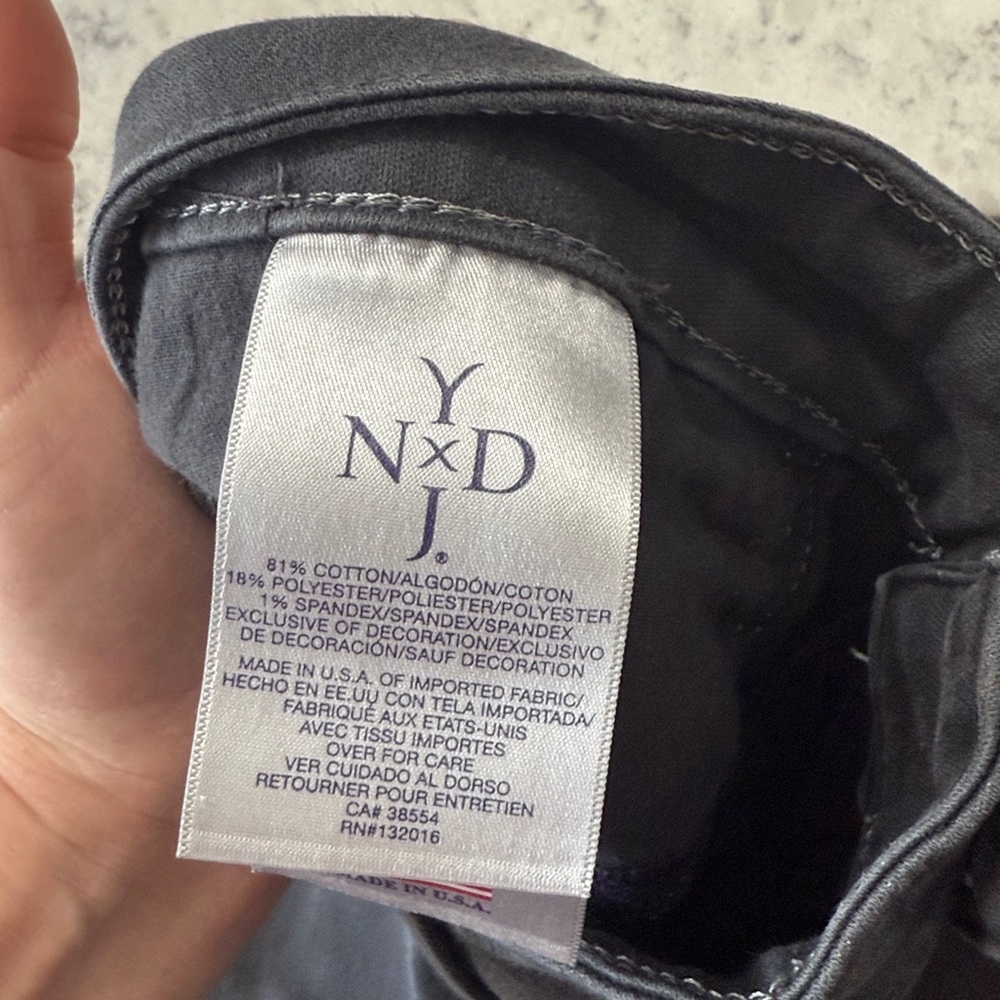 NYDJ Charcoal Denim Jegging Skinny Jeans Size 12P - Picture 6 of 6